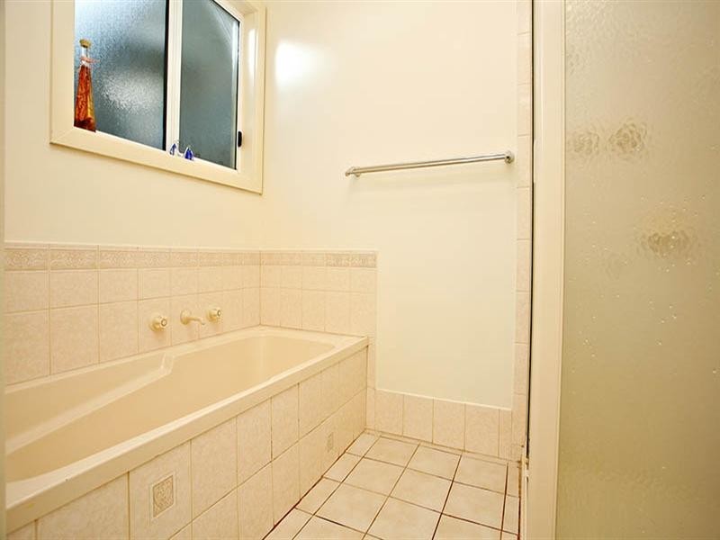 24 Cave Street, Goolwa Beach SA 5214