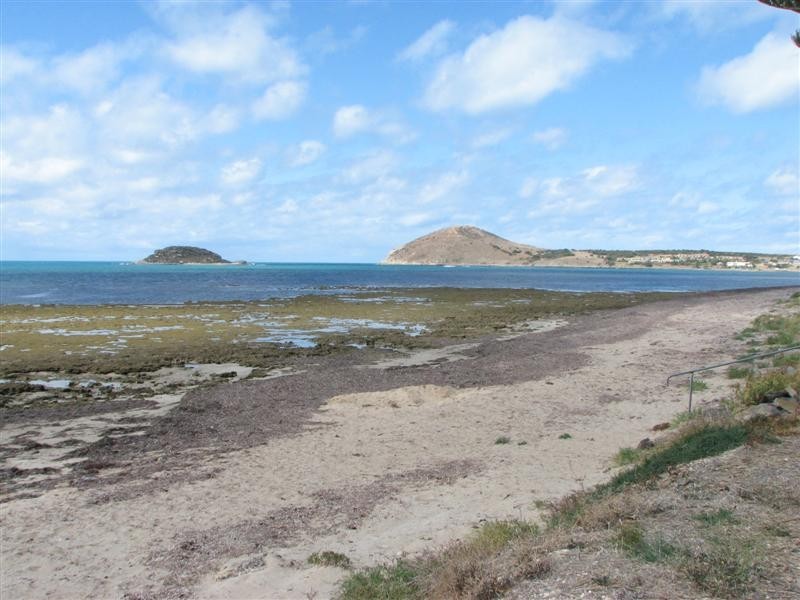 33 Ainslie Roberts Drive, Encounter Bay SA 5211