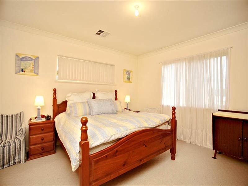 46 Edison Street, Hindmarsh Island SA 5214