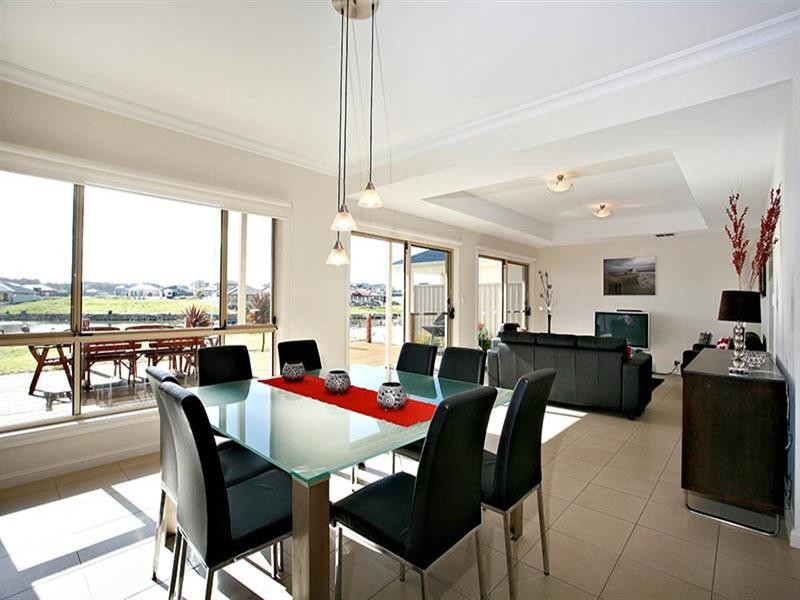 32 Wentworth Parade, Hindmarsh Island SA 5214
