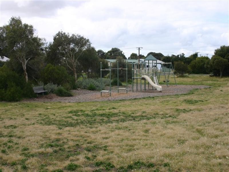 8 Haynes Street, Goolwa Beach SA 5214