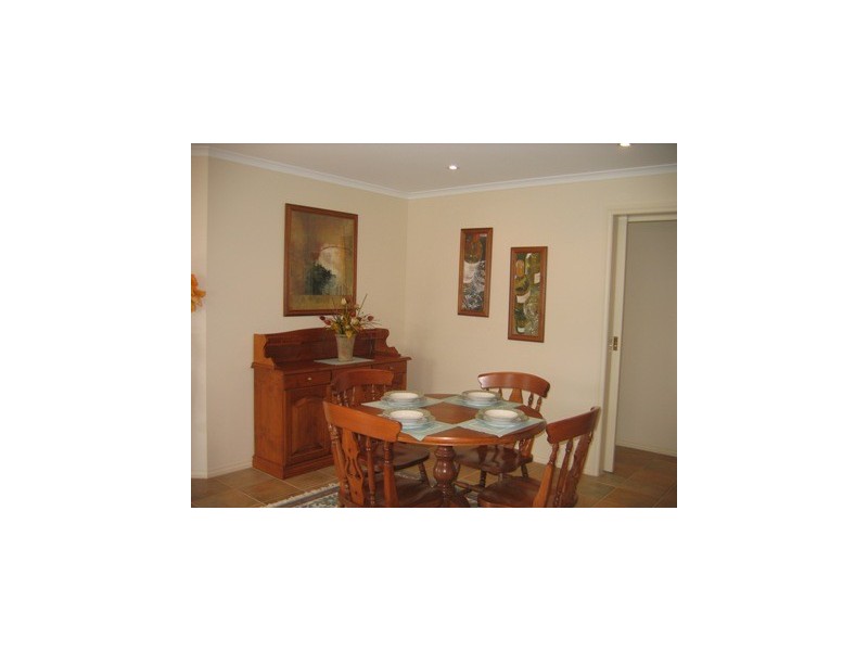 34 Agnes Gillespie Drive, Hayborough SA 5211