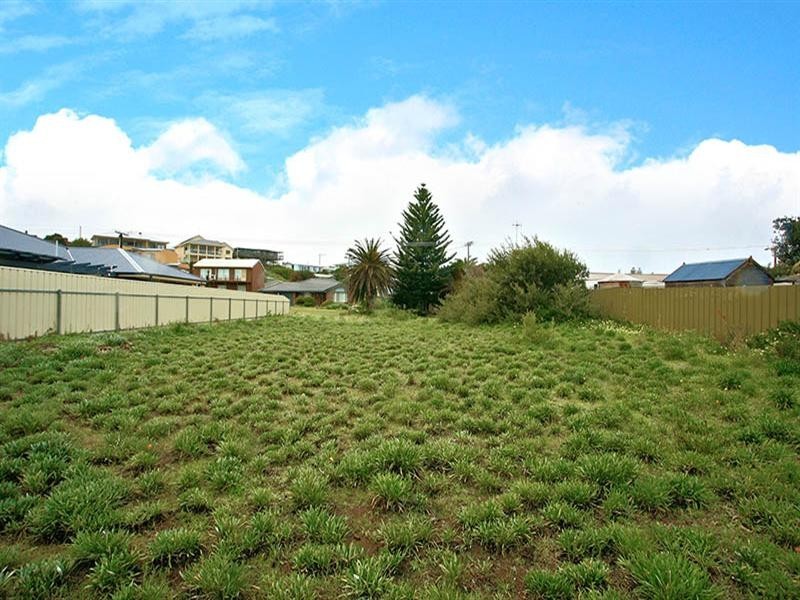 19 Hazel Street, Goolwa Beach SA 5214