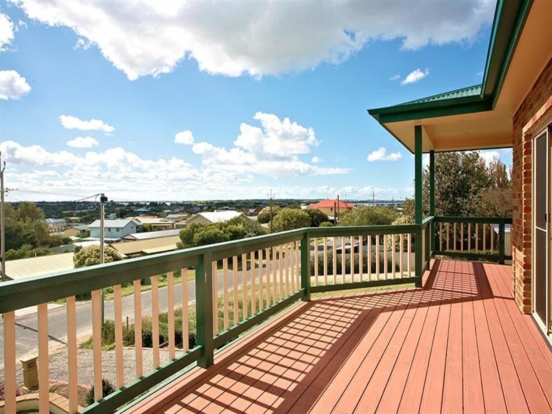 23 Castle Avenue, Goolwa Beach SA 5214