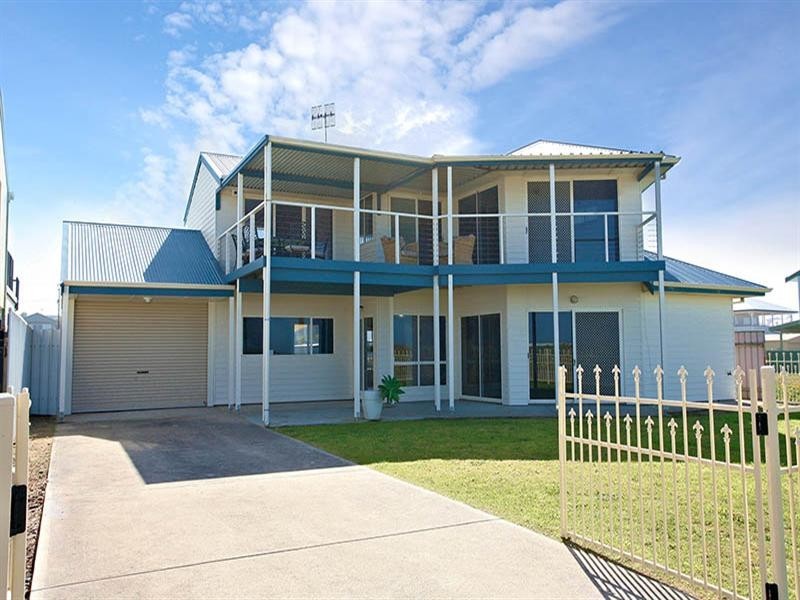 216 Surfers Parade, Middleton SA 5213