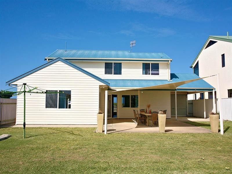 216 Surfers Parade, Middleton SA 5213