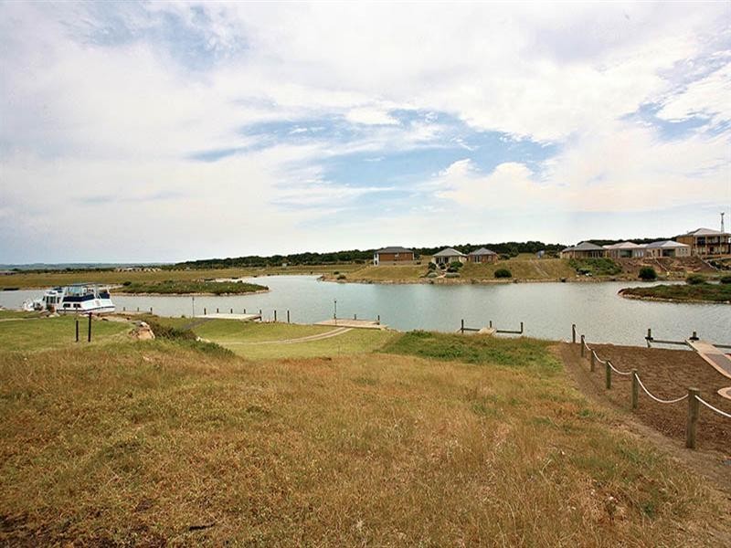 74 Brittania Parade, Hindmarsh Island SA 5214