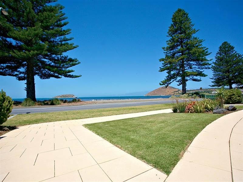 90 Franklin Parade, Encounter Bay SA 5211