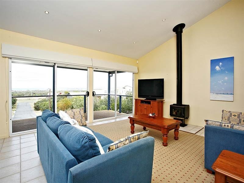 22 Hazel Street, Goolwa Beach SA 5214