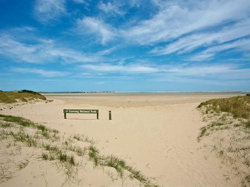 57 Goolwa Channel Drive, Hindmarsh Island SA 5214