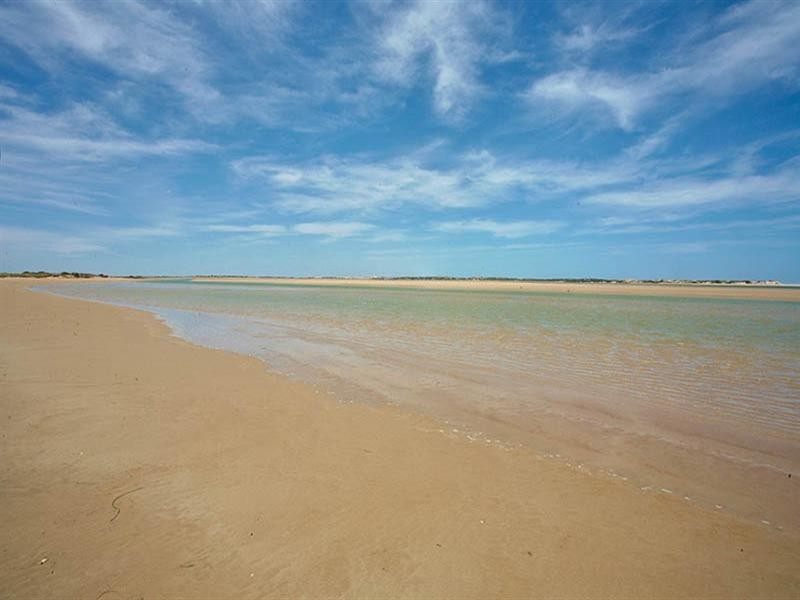 57 Goolwa Channel Drive, Hindmarsh Island SA 5214