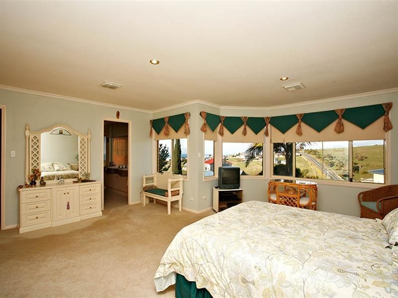 101 Battye Road, Encounter Bay SA 5211