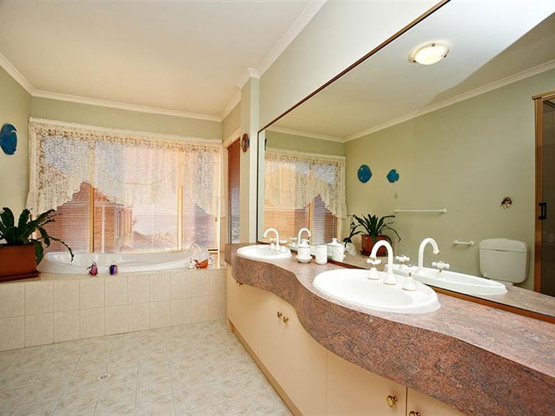 101 Battye Road, Encounter Bay SA 5211