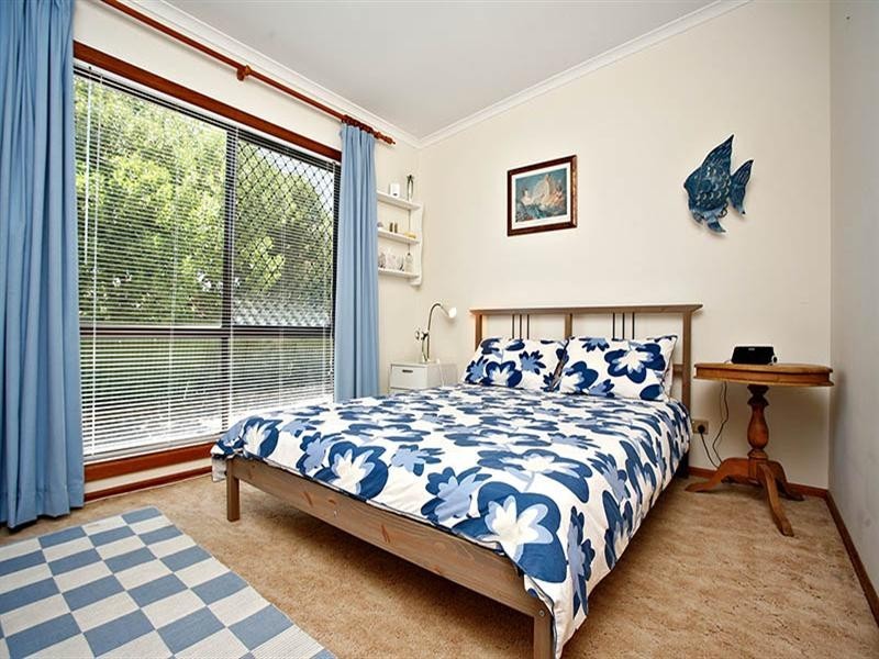 76 Padman Crescent, Middleton SA 5213