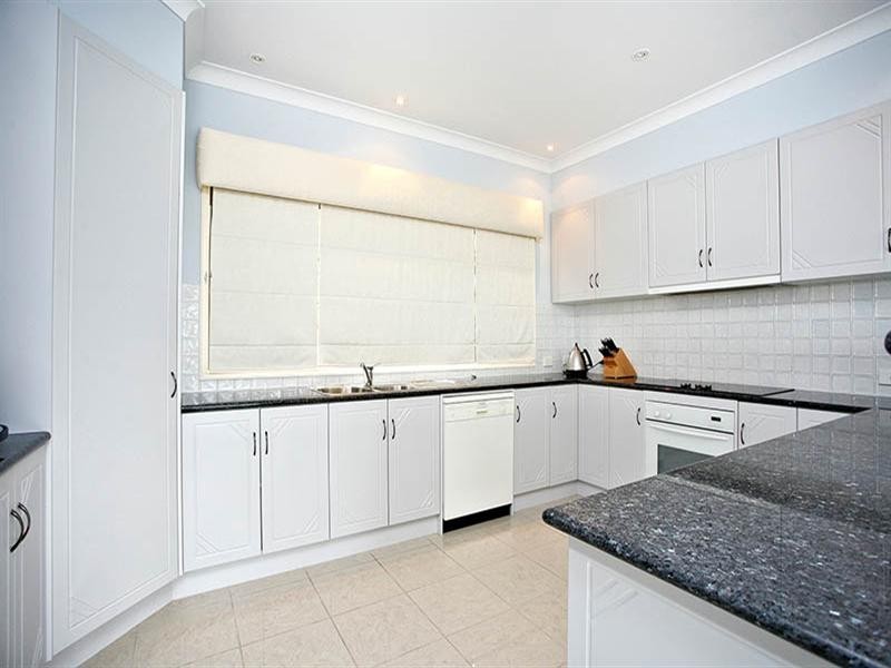 13 The Crescent, Mccracken SA 5211