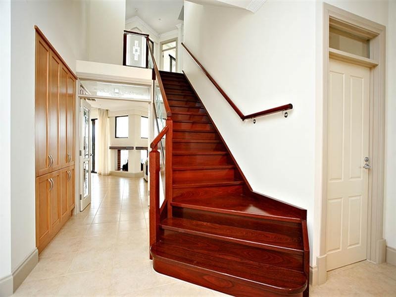 34 Prince Alfred Parade, Hindmarsh Island SA 5214