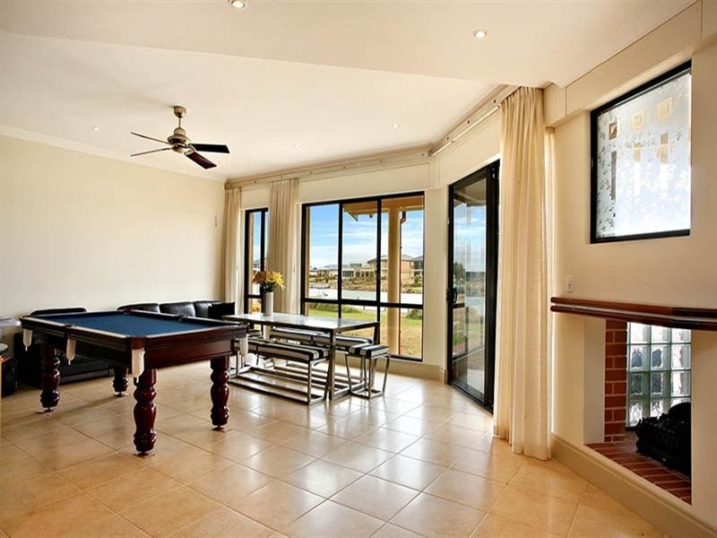 34 Prince Alfred Parade, Hindmarsh Island SA 5214