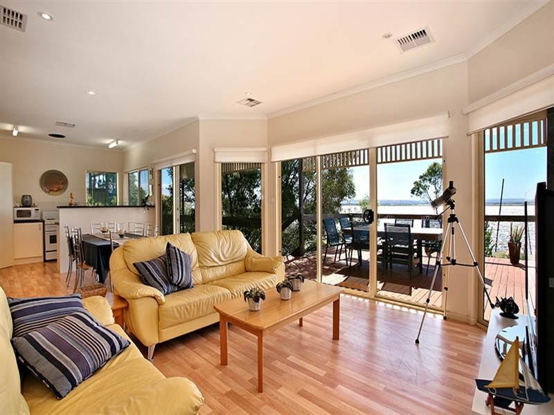 58 Narnu Bay Drive, Hindmarsh Island SA 5214