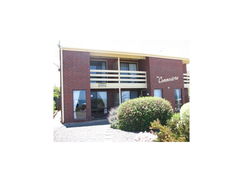 1 18 Basham Parade, Port Elliot SA 5212