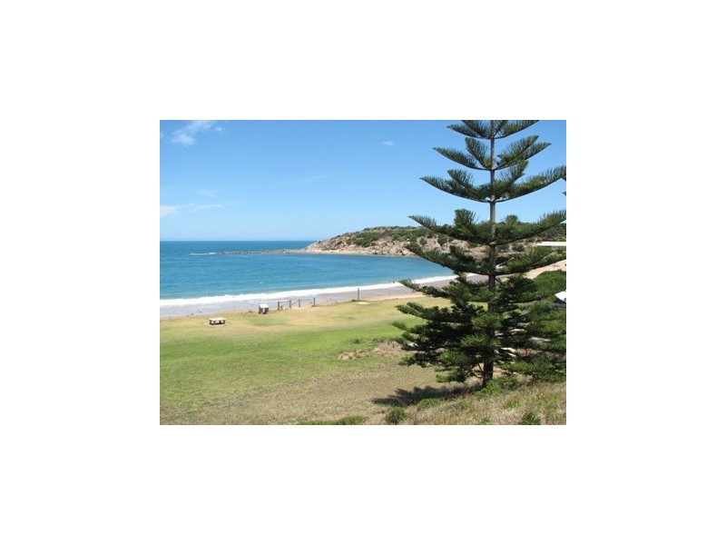 1 18 Basham Parade, Port Elliot SA 5212