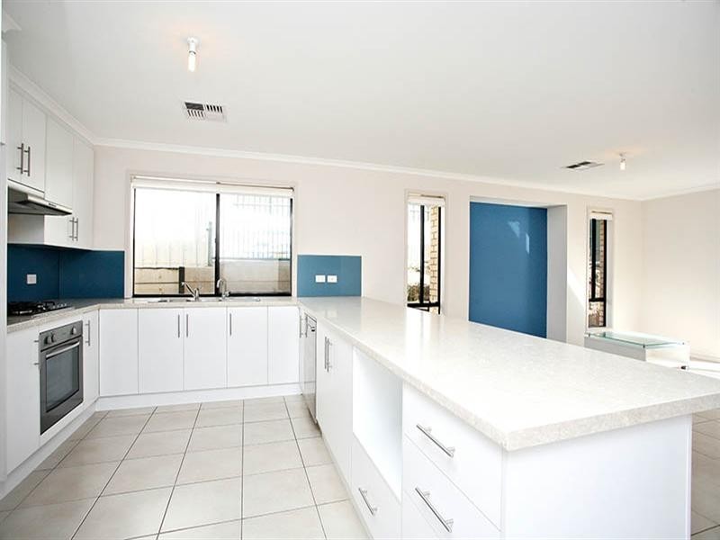 9 Richardson Road, Victor Harbor SA 5211