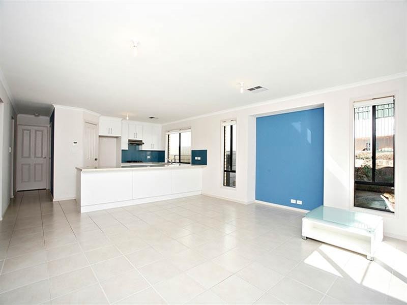 9 Richardson Road, Victor Harbor SA 5211