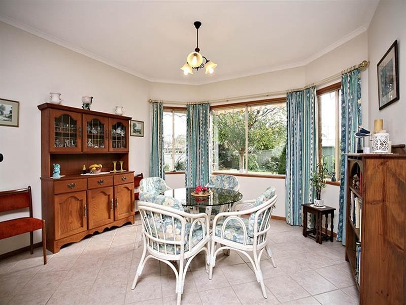 17 Holder Road, Victor Harbor SA 5211