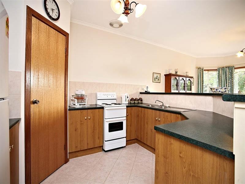 17 Holder Road, Victor Harbor SA 5211