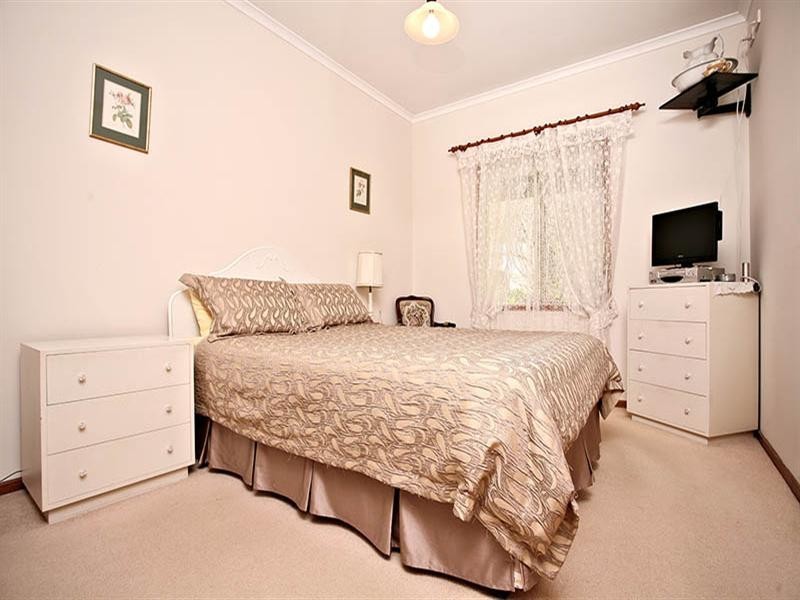 17 Holder Road, Victor Harbor SA 5211