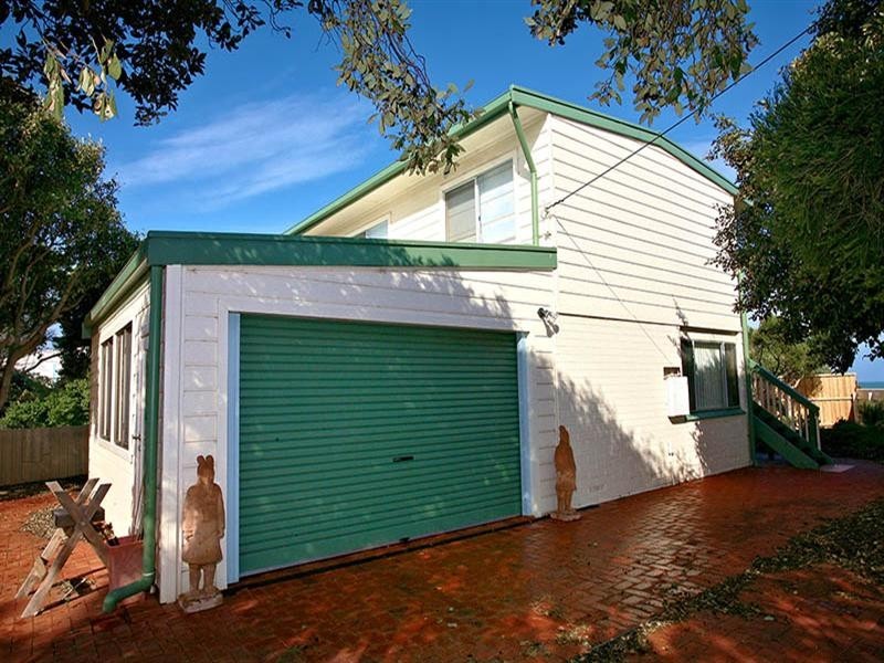 4 Coote Street, Middleton SA 5213
