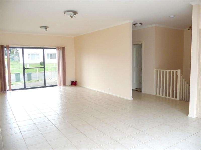 10B Cherington Road, Mccracken SA 5211