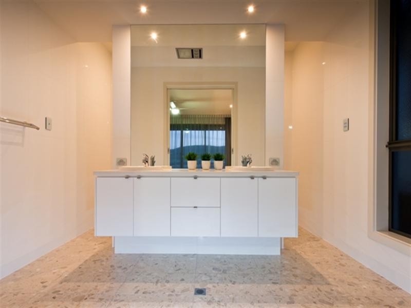 5 Manna Gum Avenue, Hayborough SA 5211