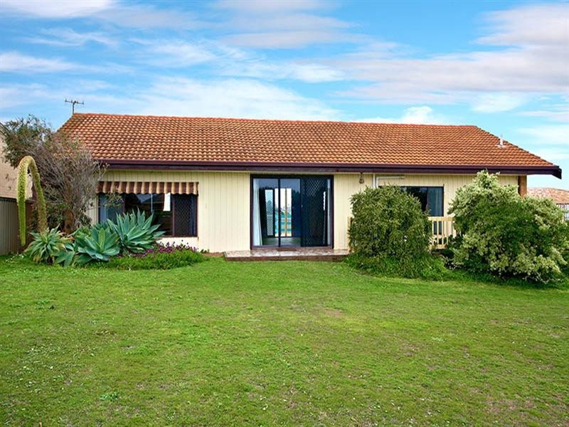 2 Seaview Road, Port Elliot SA 5212