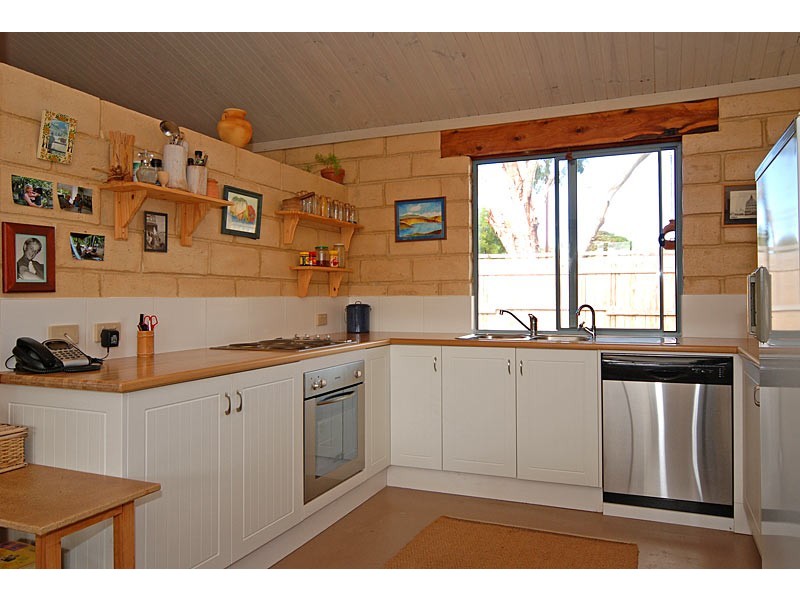 24 Daniel Avenue, Goolwa North SA 5214