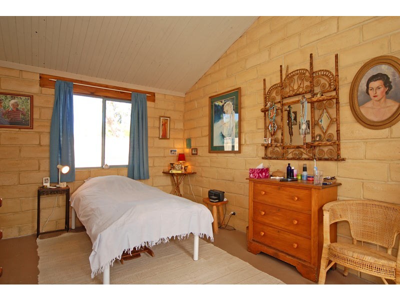 24 Daniel Avenue, Goolwa North SA 5214