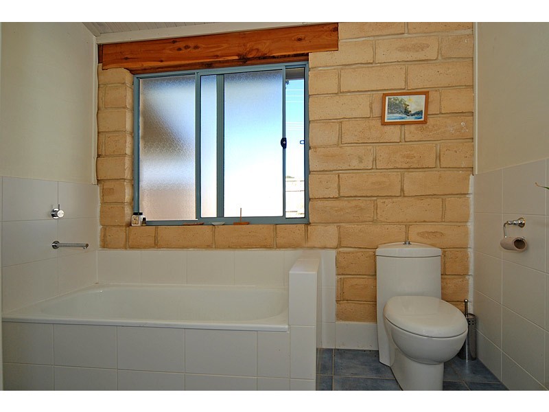 24 Daniel Avenue, Goolwa North SA 5214