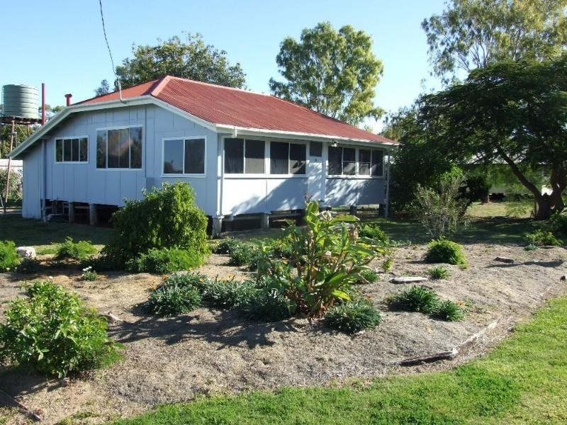 40 Shamrock Street, Blackall QLD 4472