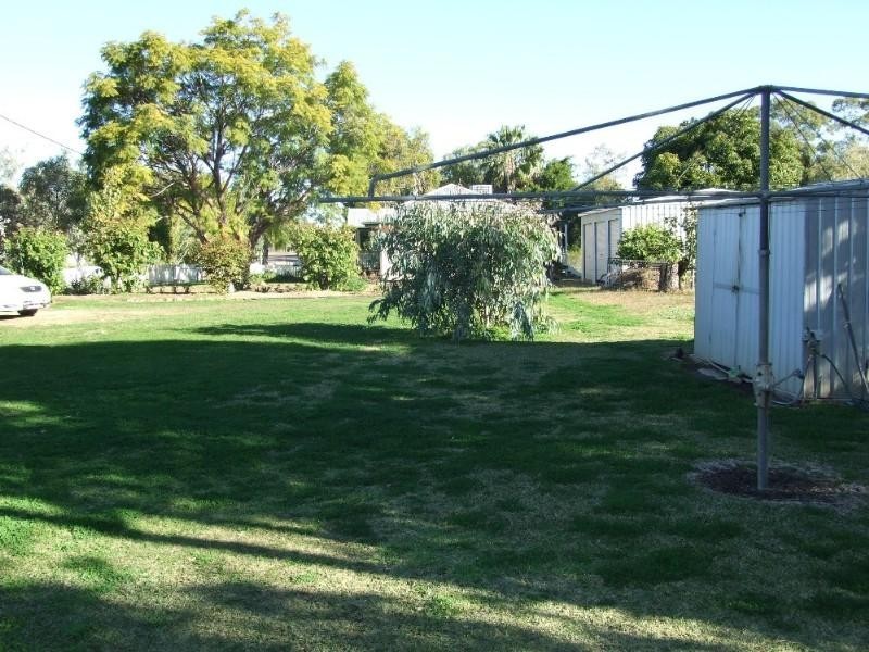 40 Shamrock Street, Blackall QLD 4472