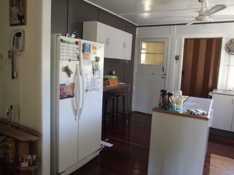 161 Shamrock Street, Blackall QLD 4472