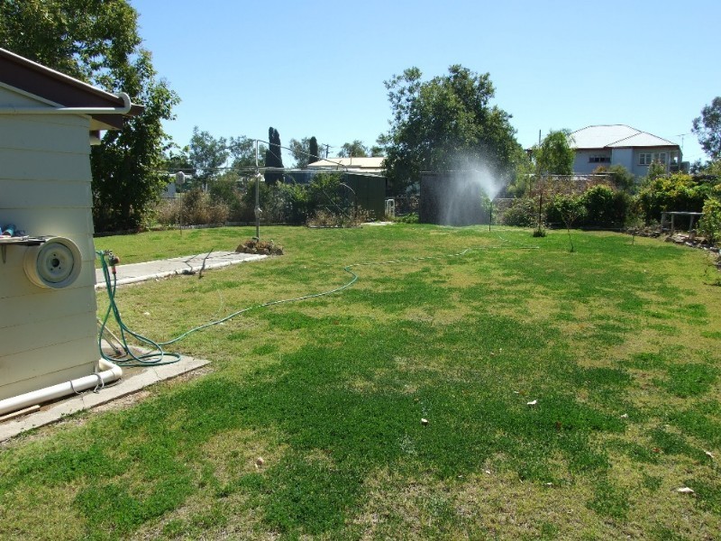 161 Shamrock Street, Blackall QLD 4472