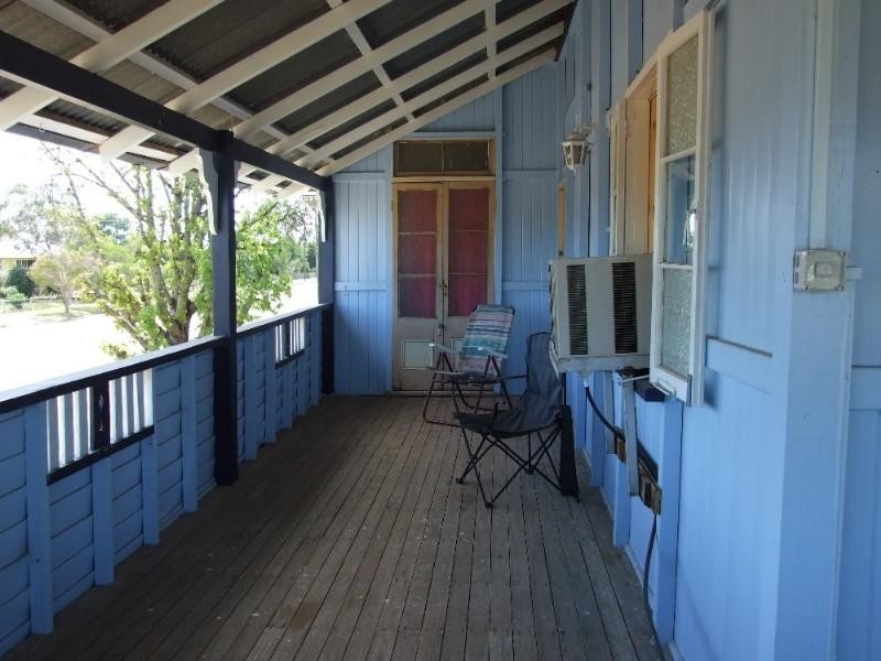 48 Thistle Street, Blackall QLD 4472