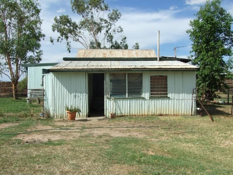 32 May Street, Blackall QLD 4472