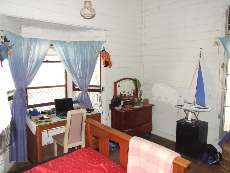69 Thistle Street, Blackall QLD 4472