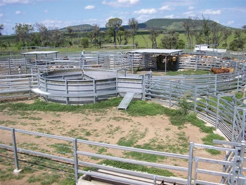 181 Hillview Road, Springsure QLD 4722