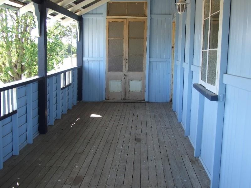 48 Thistle Street, Blackall QLD 4472