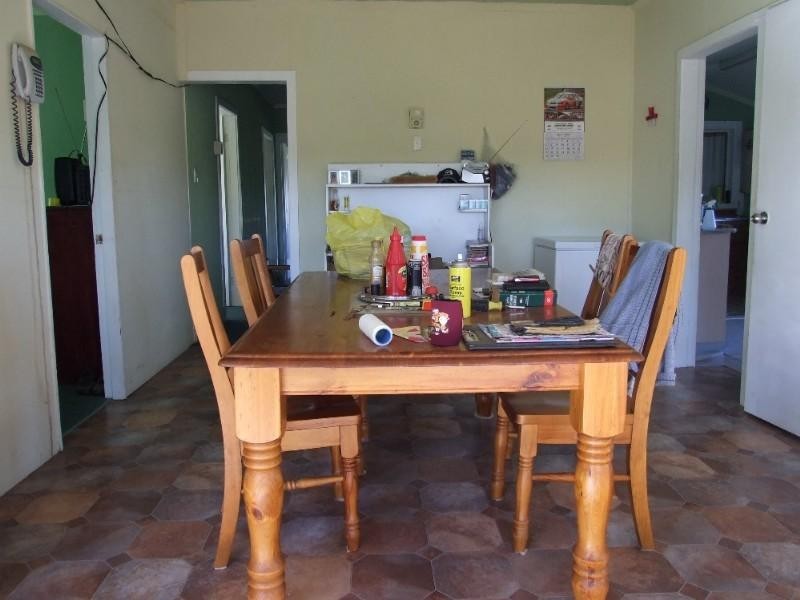 43 Albert Street, Tambo QLD 4478