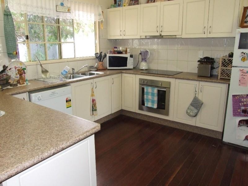 171 Ravensbourne Road, Blackall QLD 4472