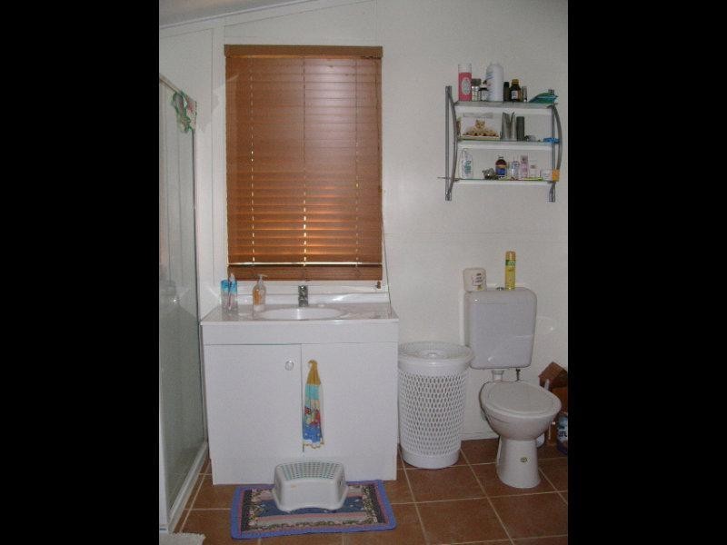 80 Rose Street, Blackall QLD 4472