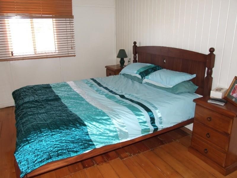 80 Rose Street, Blackall QLD 4472