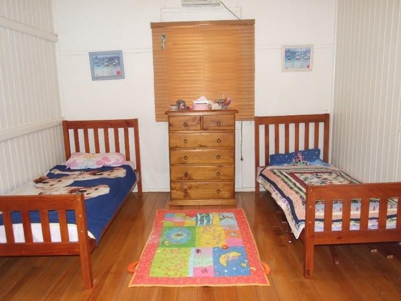 80 Rose Street, Blackall QLD 4472